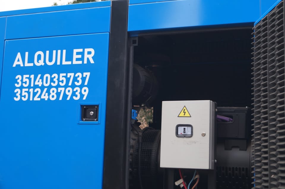 Detalle del tablero y conexión del grupo electrógeno